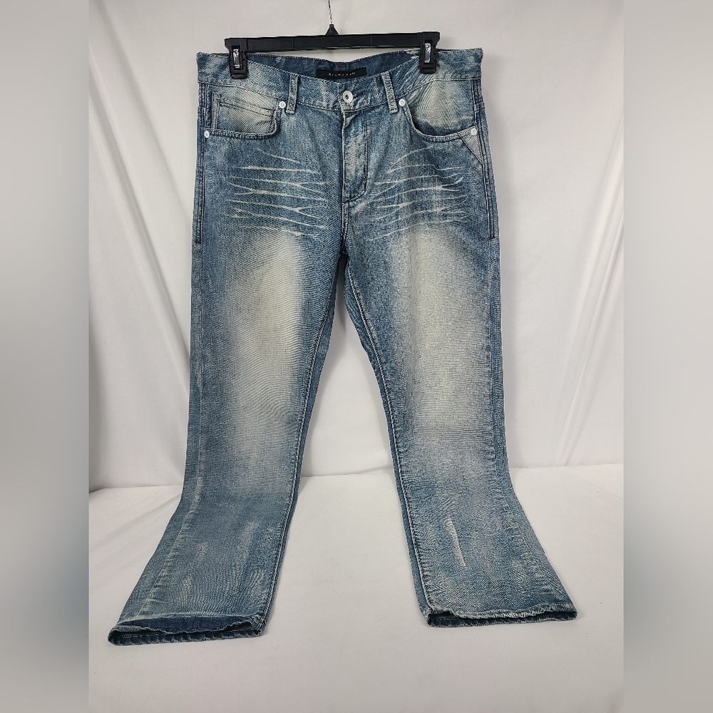 Men’s SEAN JEAN Denim Blue Jeans RN# 108086 Size (36”xL32”)